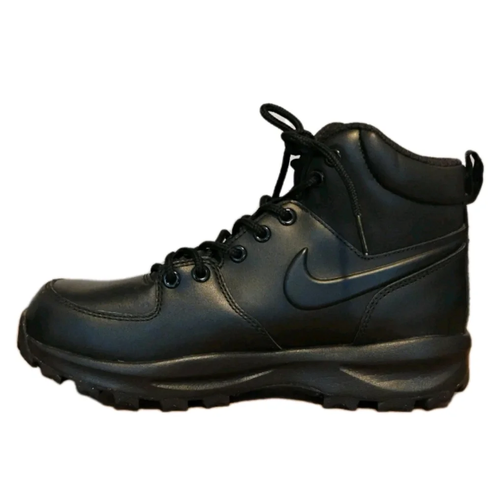 Nike Manoa Men's / Kids Shoes Size 6.5